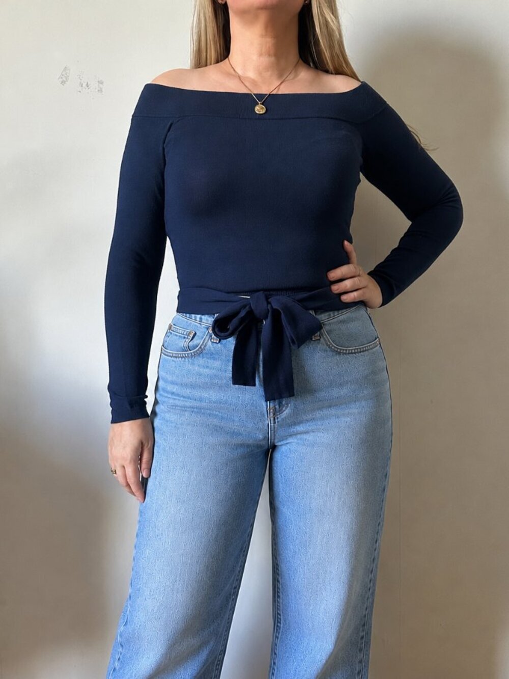 Alice + Olivia Navy Off Shoulder Knit Top Bow Waist Tie Size S